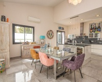 Rynek wtórny - Villa - Marbella - La Mairena