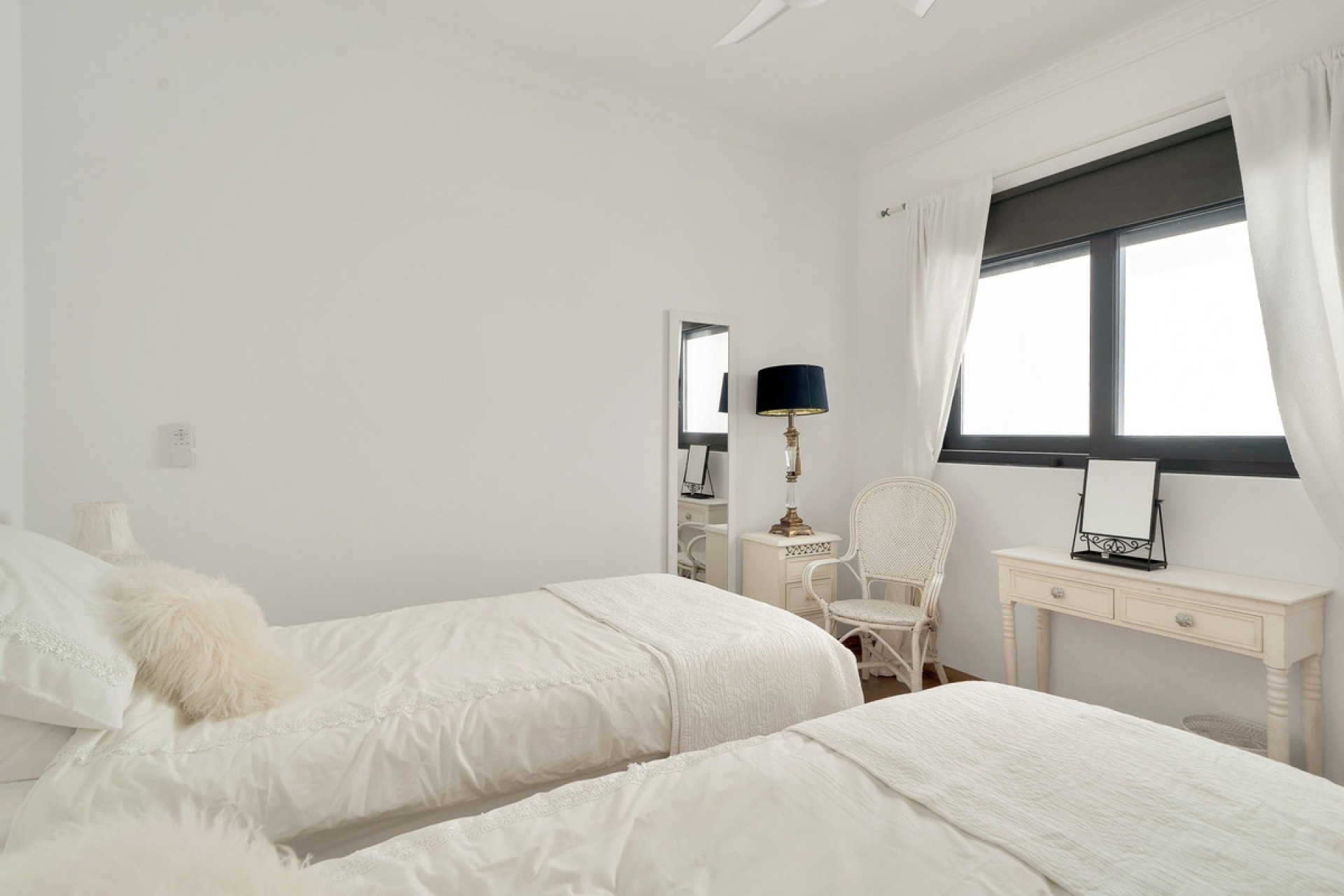Rynek wtórny - Villa - Marbella - La Mairena