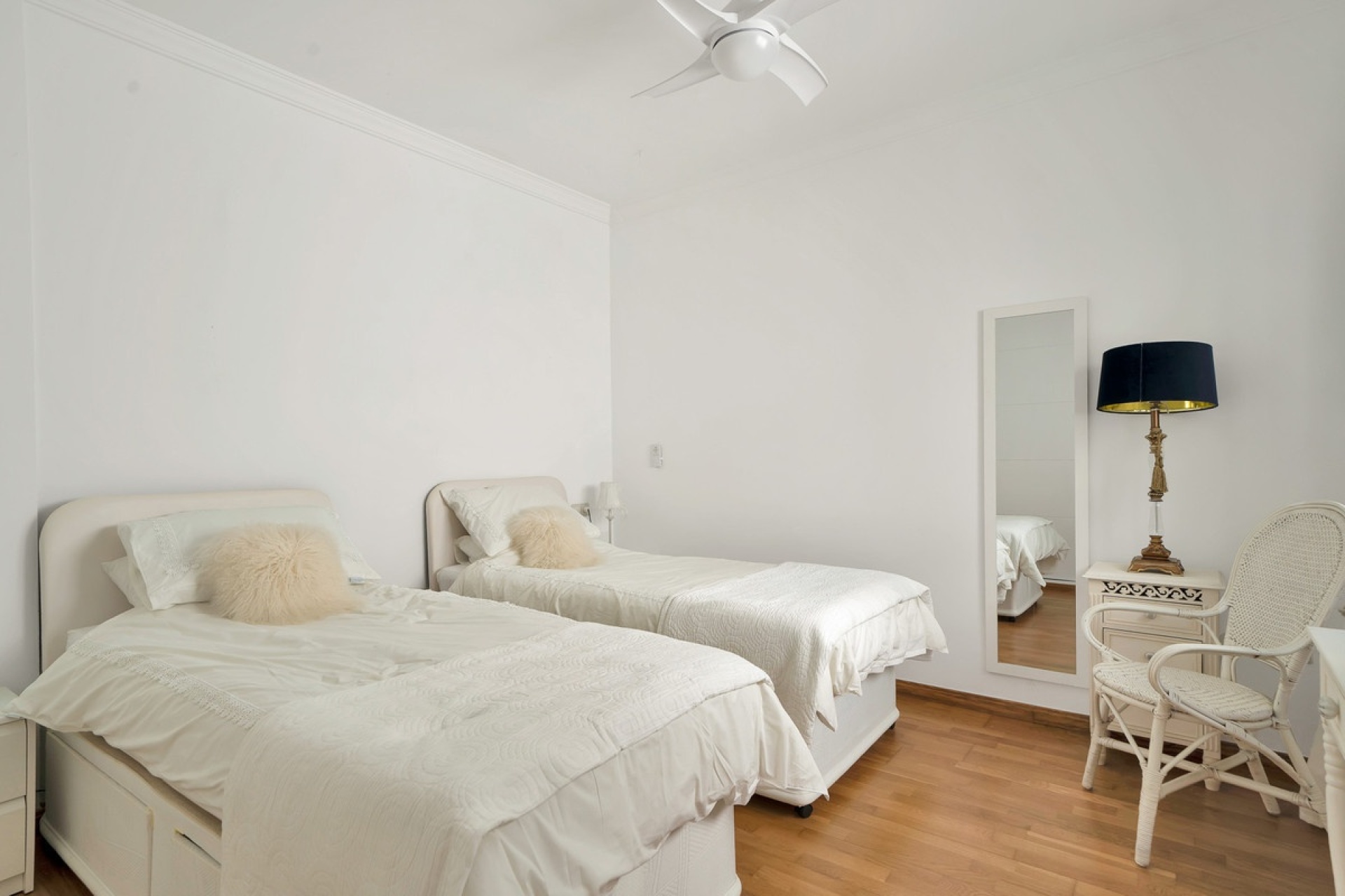 Rynek wtórny - Villa - Marbella - La Mairena