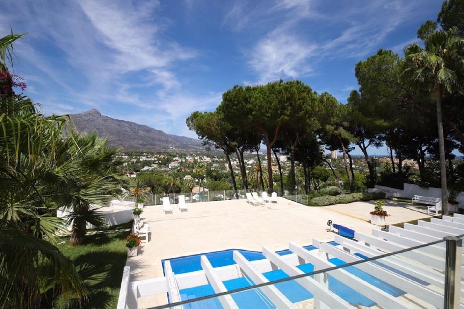 Rynek wtórny - Villa - Marbella - Las Brisas