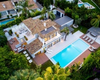Rynek wtórny - Villa - Marbella - Las Brisas