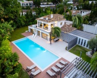 Rynek wtórny - Villa - Marbella - Las Brisas