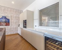 Rynek wtórny - Villa - Marbella - Las Chapas