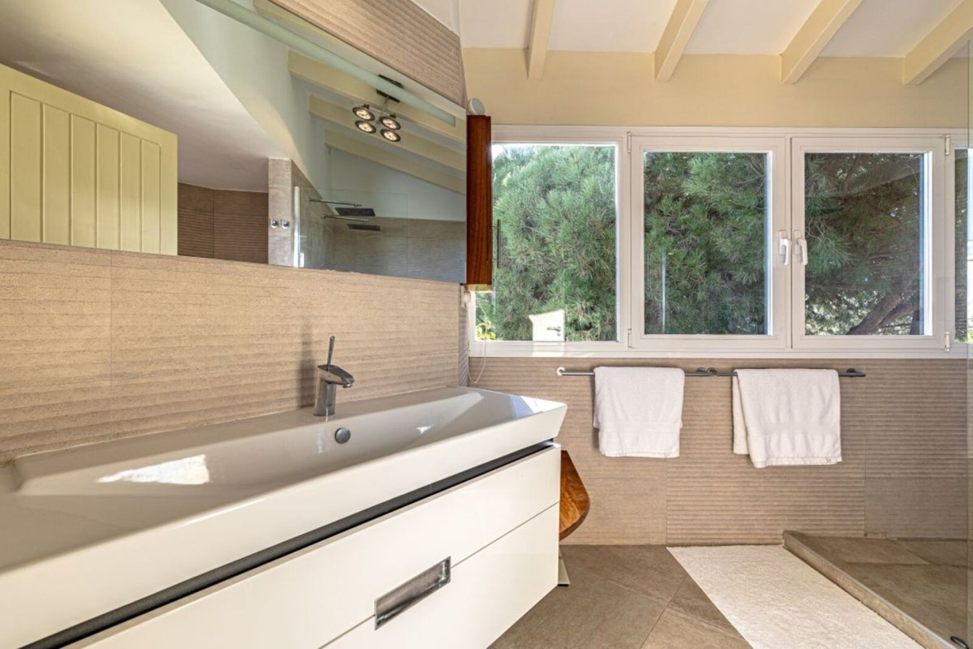 Rynek wtórny - Villa - Marbella - Las Chapas