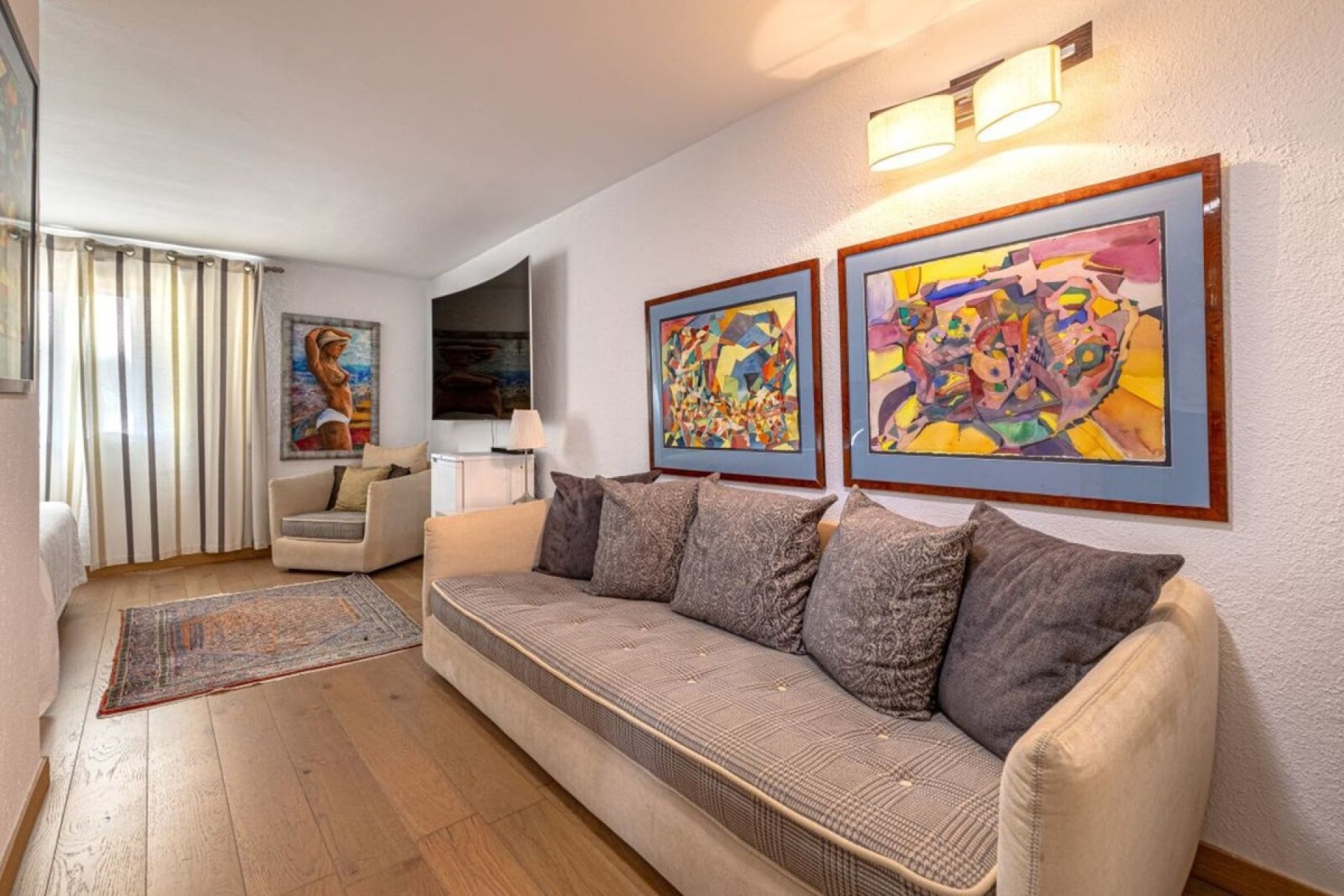 Rynek wtórny - Villa - Marbella - Las Chapas