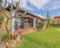 Rynek wtórny - Villa - Marbella - Las Chapas