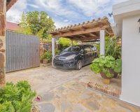 Rynek wtórny - Villa - Marbella - Las Chapas