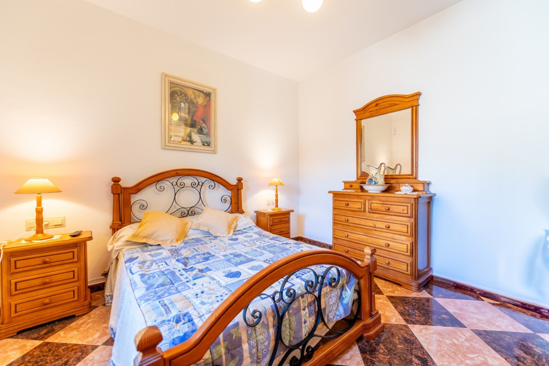 Rynek wtórny - Villa - Marbella - Las Chapas