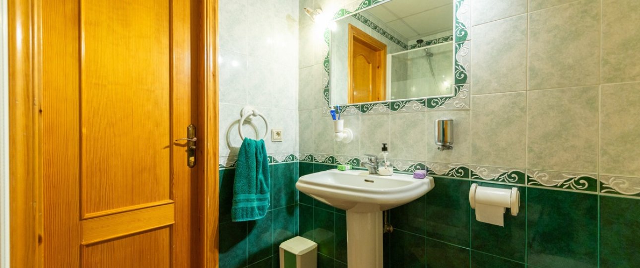 Rynek wtórny - Villa - Marbella - Las Chapas