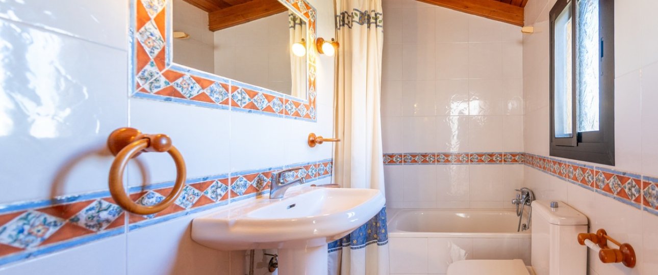 Rynek wtórny - Villa - Marbella - Las Chapas