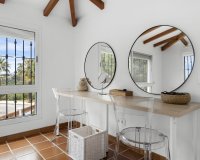 Rynek wtórny - Villa - Marbella - Las Chapas