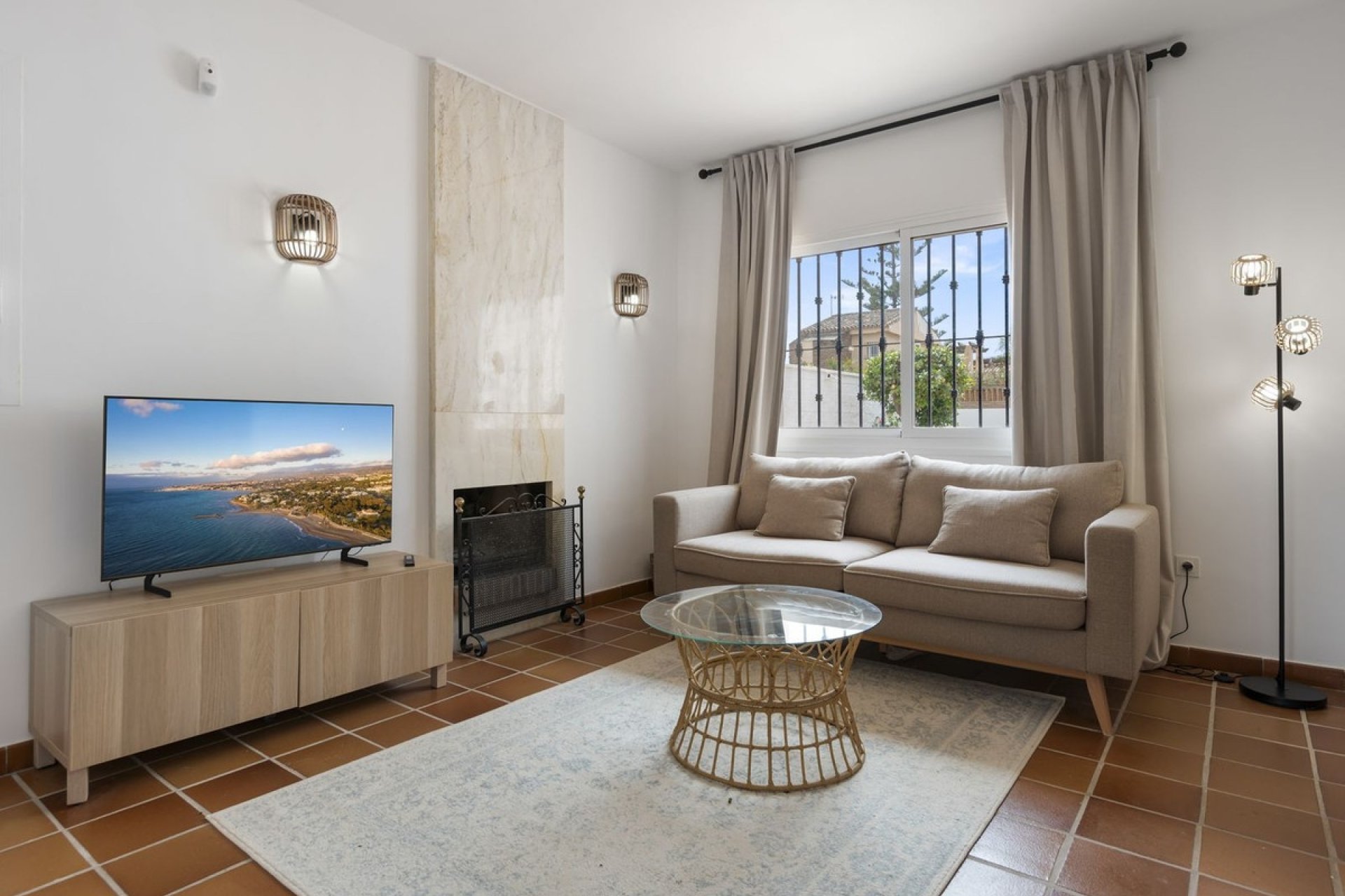 Rynek wtórny - Villa - Marbella - Las Chapas