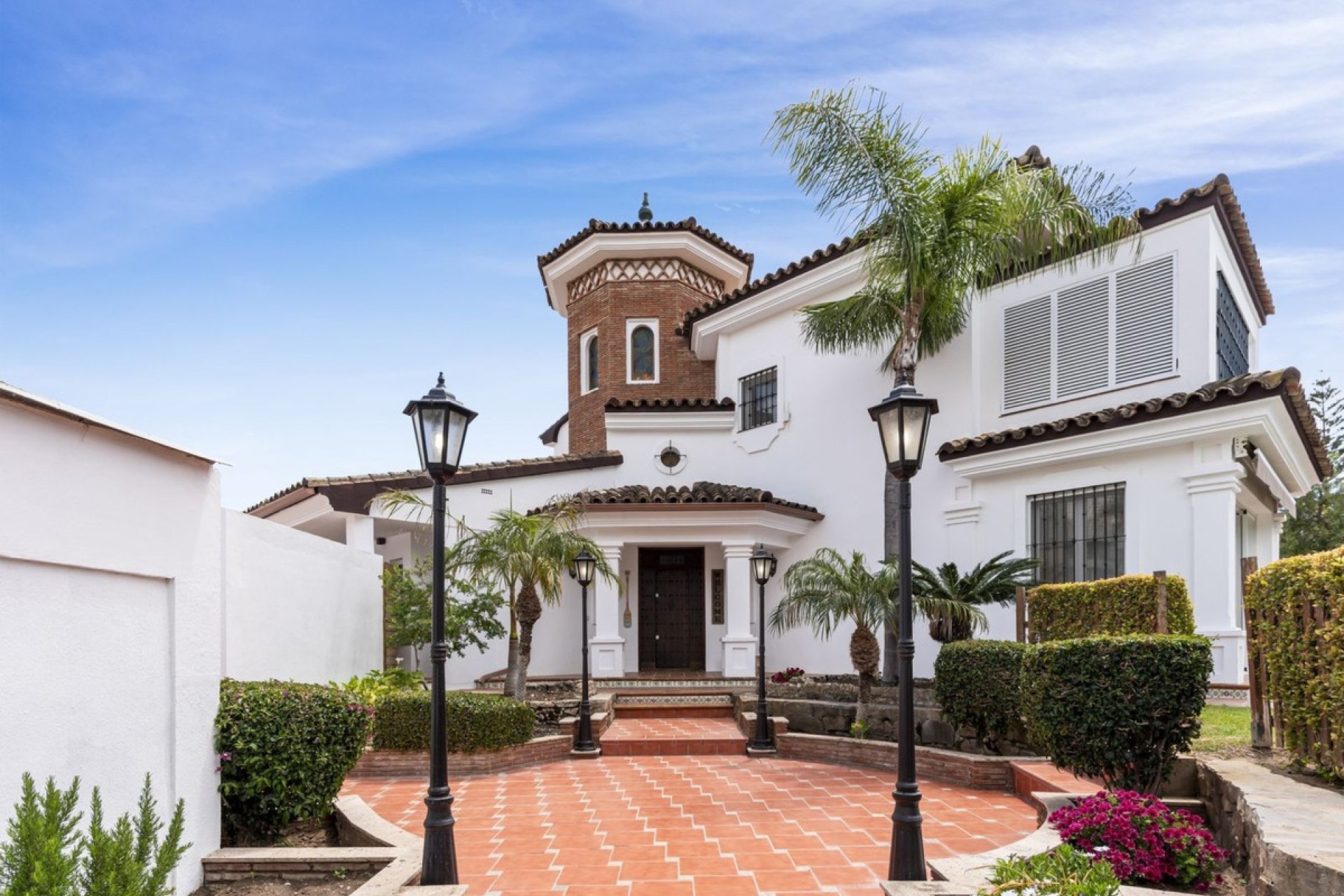 Rynek wtórny - Villa - Marbella - Las Chapas