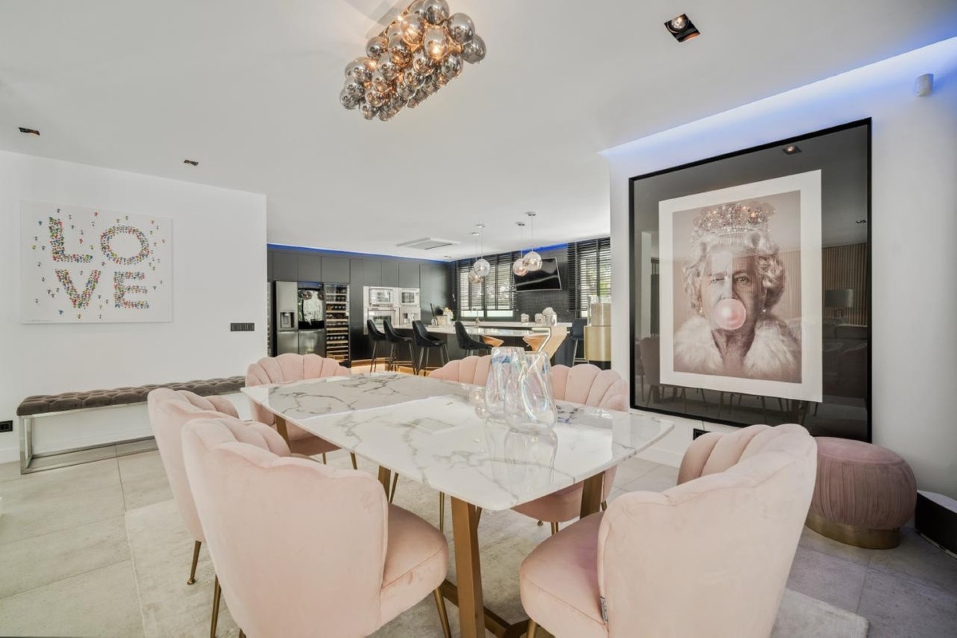 Rynek wtórny - Villa - Marbella - Las Chapas