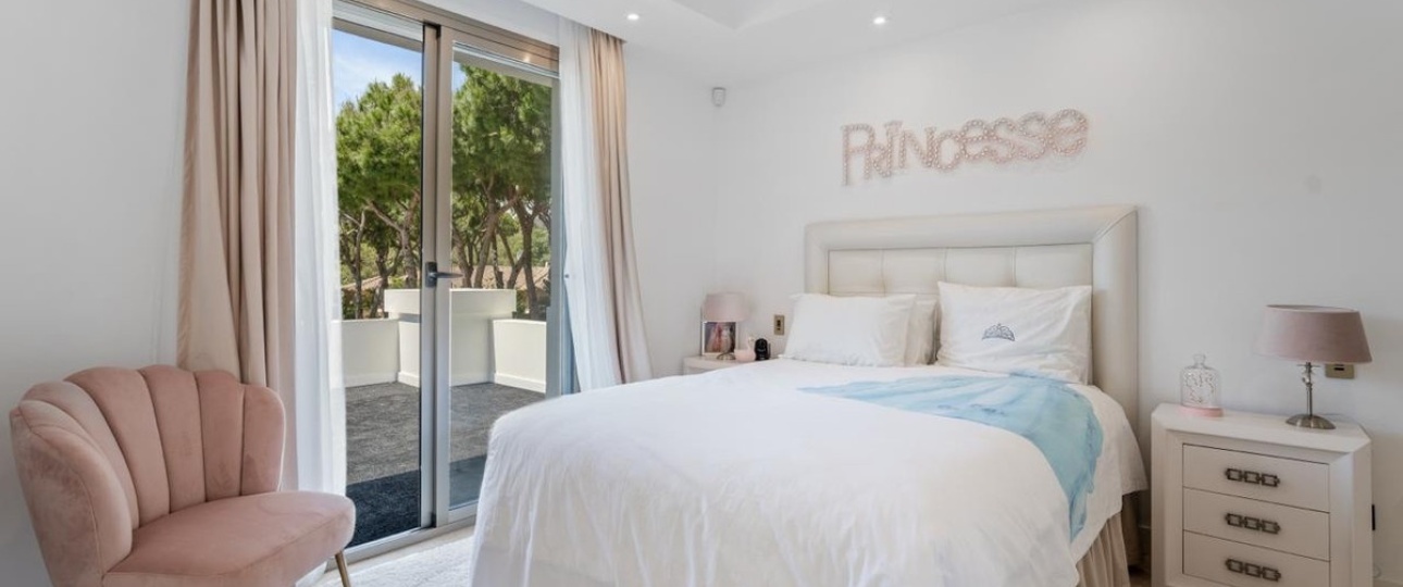 Rynek wtórny - Villa - Marbella - Las Chapas