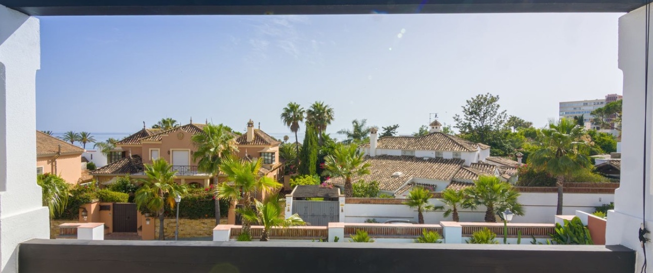 Rynek wtórny - Villa - Marbella - Las Chapas