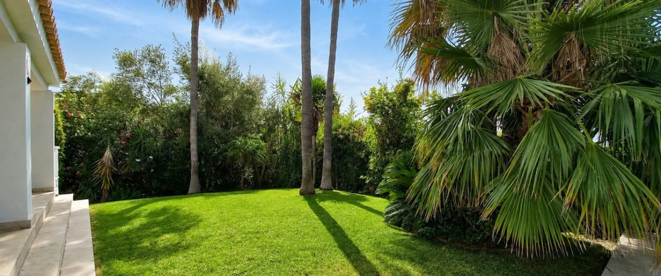 Rynek wtórny - Villa - Marbella - Las Chapas