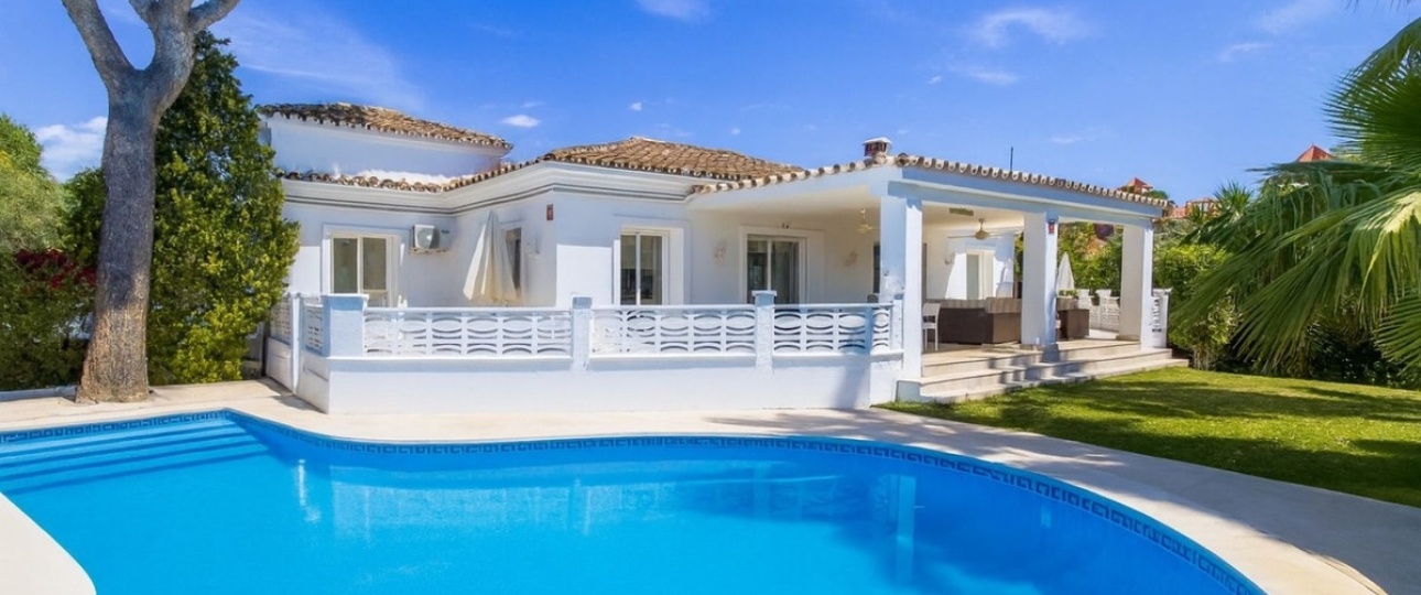 Rynek wtórny - Villa - Marbella - Las Chapas