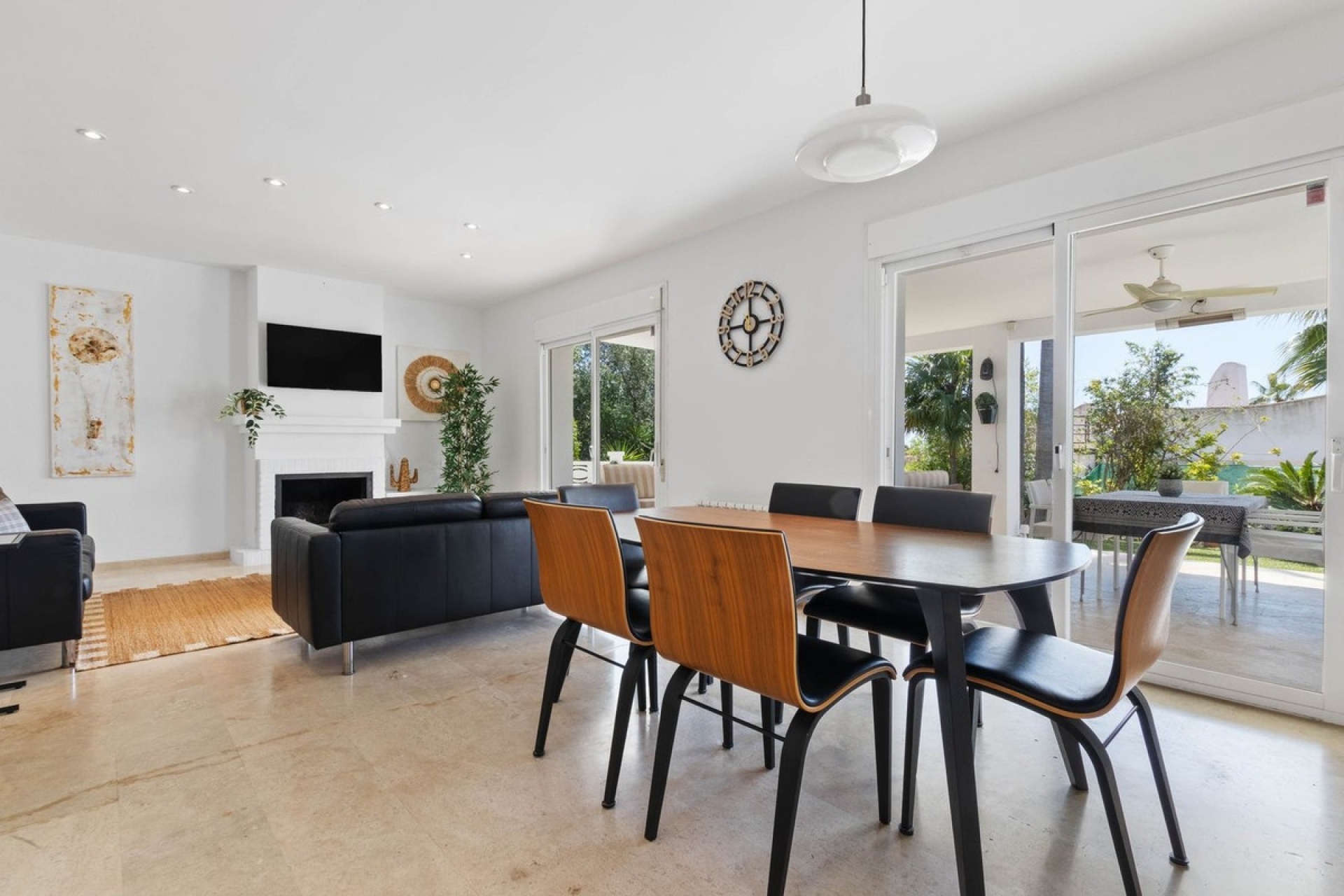 Rynek wtórny - Villa - Marbella - Las Chapas