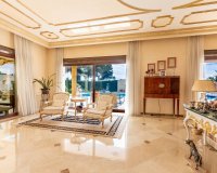 Rynek wtórny - Villa - Marbella - Los Monteros