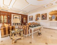 Rynek wtórny - Villa - Marbella - Los Monteros