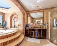 Rynek wtórny - Villa - Marbella - Los Monteros