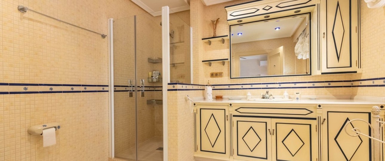 Rynek wtórny - Villa - Marbella - Los Monteros