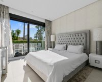 Rynek wtórny - Villa - Marbella - Los Monteros