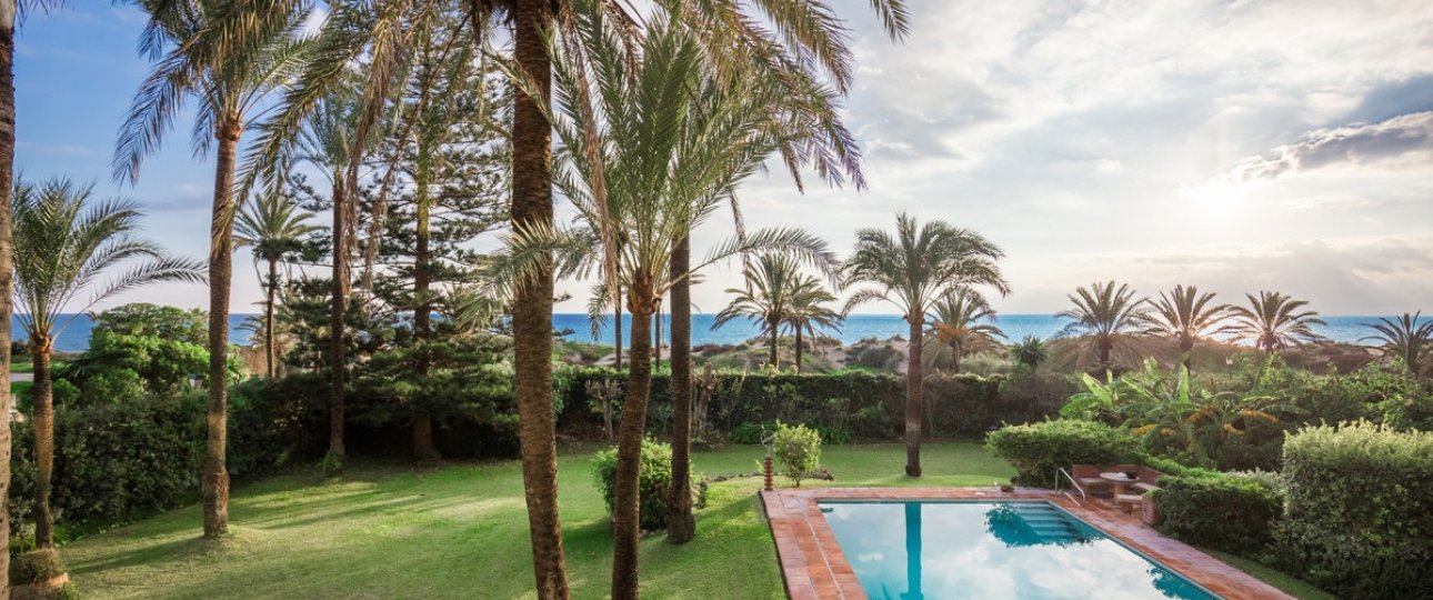 Rynek wtórny - Villa - Marbella - Los Monteros