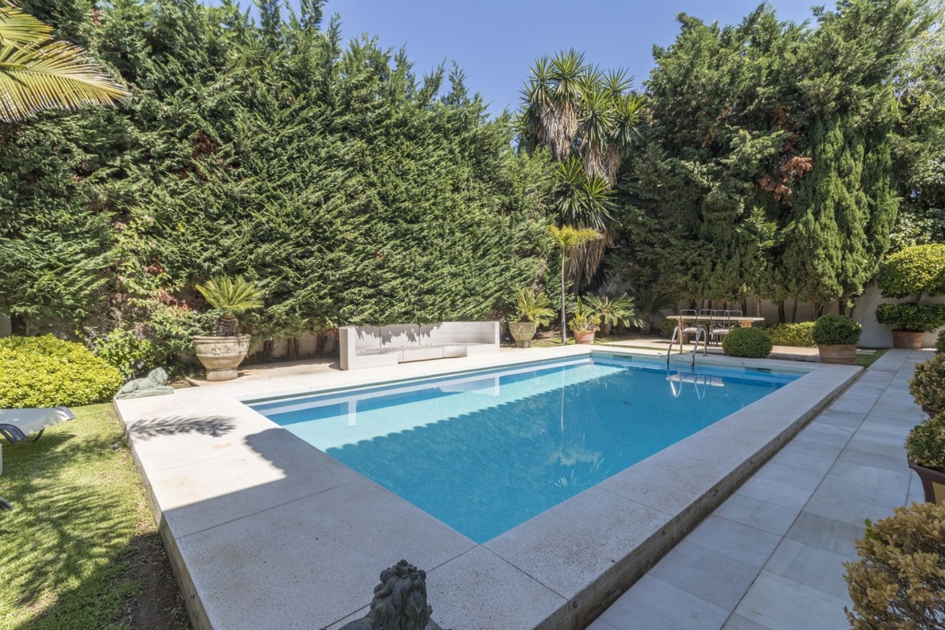 Rynek wtórny - Villa - Marbella - Los Monteros
