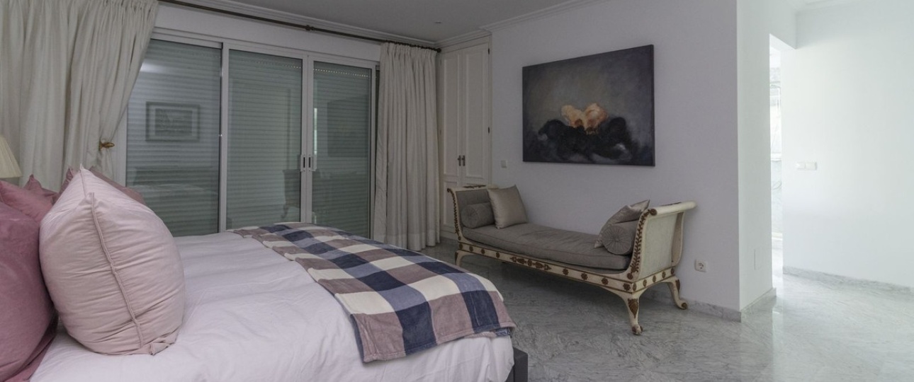 Rynek wtórny - Villa - Marbella - Los Monteros