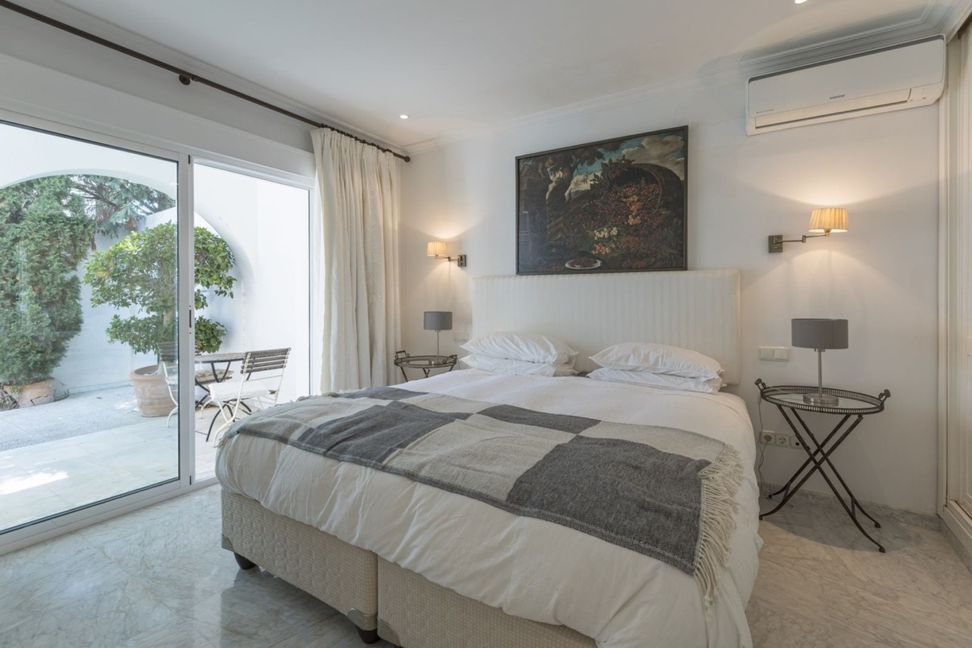 Rynek wtórny - Villa - Marbella - Los Monteros