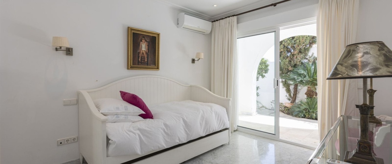 Rynek wtórny - Villa - Marbella - Los Monteros