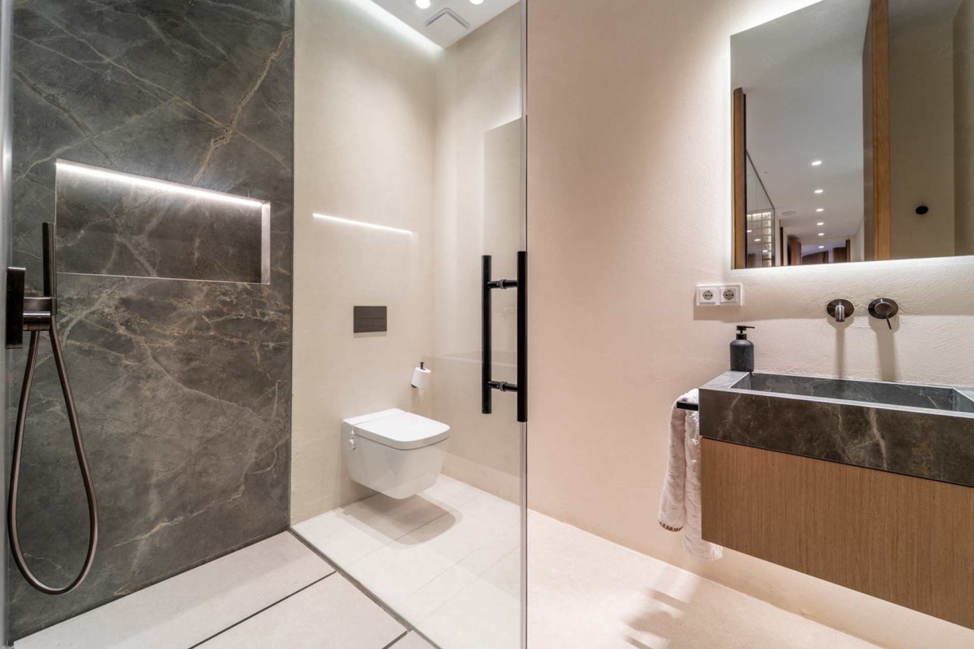 Rynek wtórny - Villa - Marbella - Los Monteros