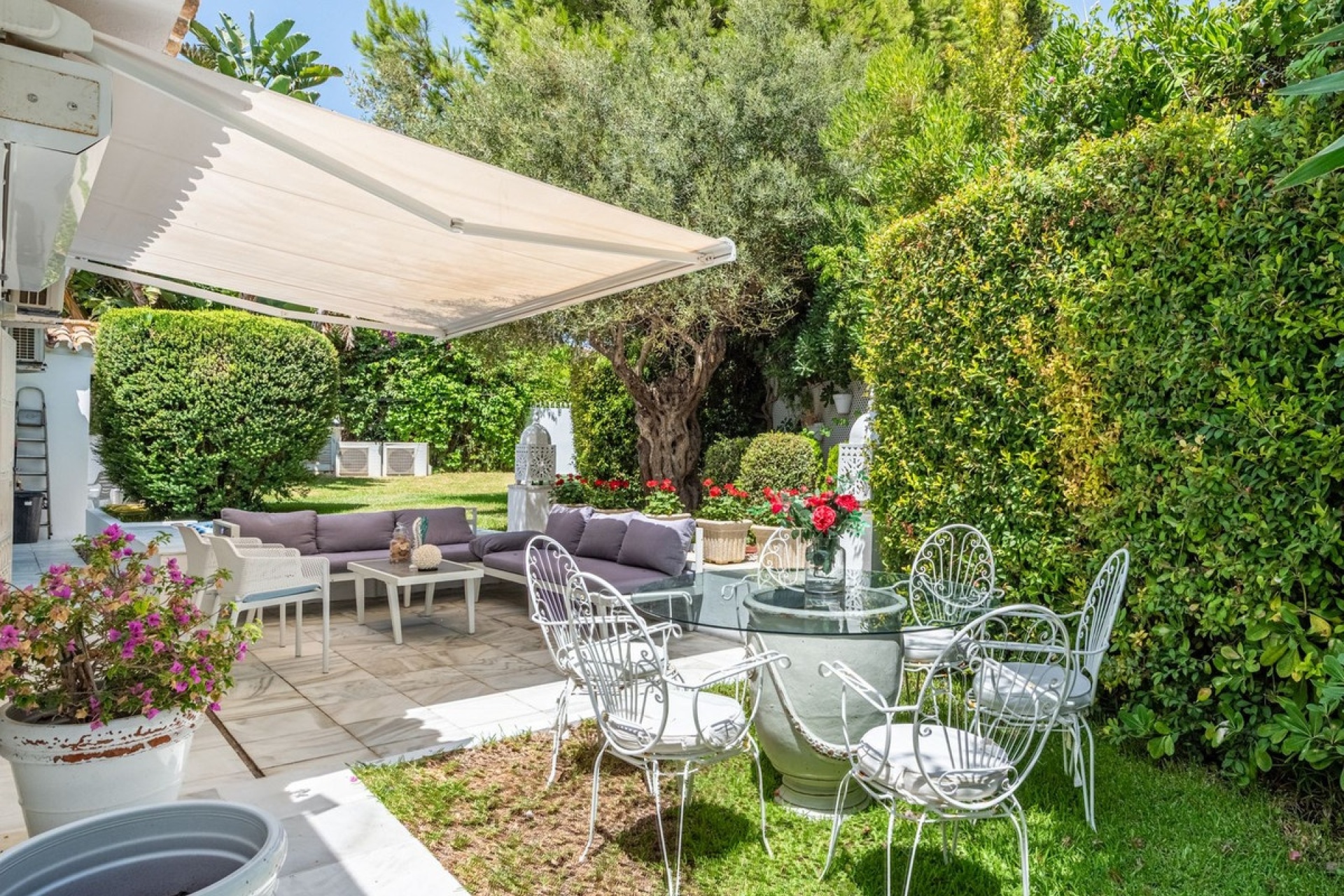 Rynek wtórny - Villa - Marbella - Los Monteros
