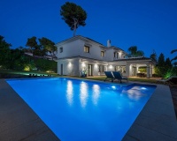 Rynek wtórny - Villa - Marbella - Los Monteros