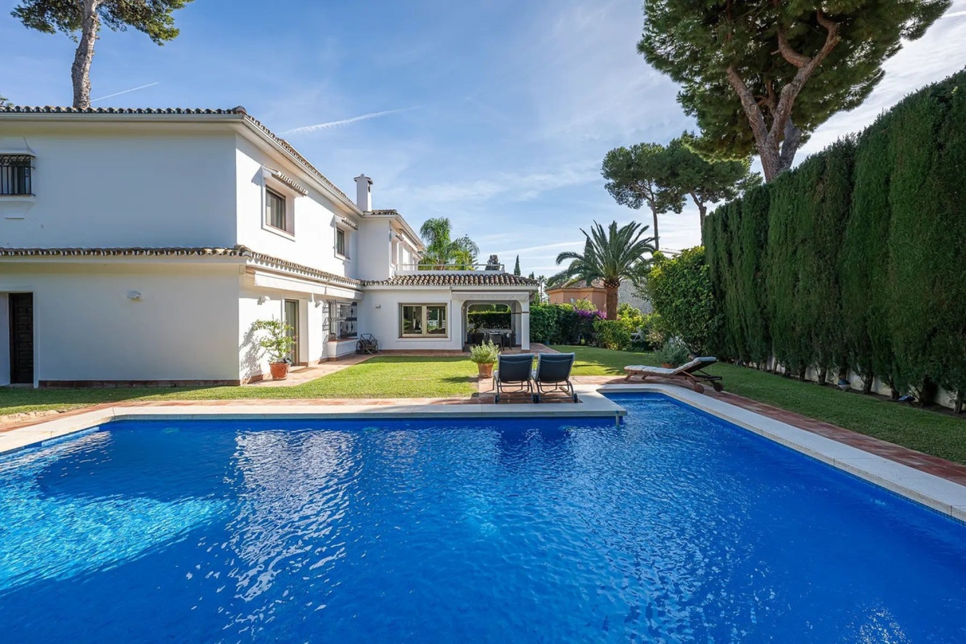 Rynek wtórny - Villa - Marbella - Los Monteros