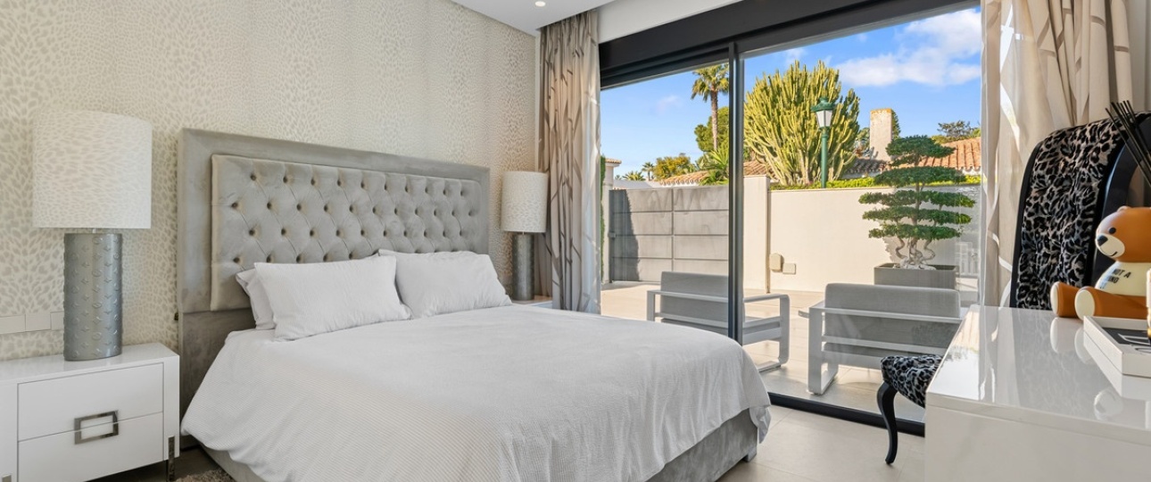 Rynek wtórny - Villa - Marbella - Los Monteros