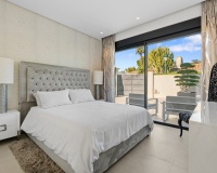 Rynek wtórny - Villa - Marbella - Los Monteros