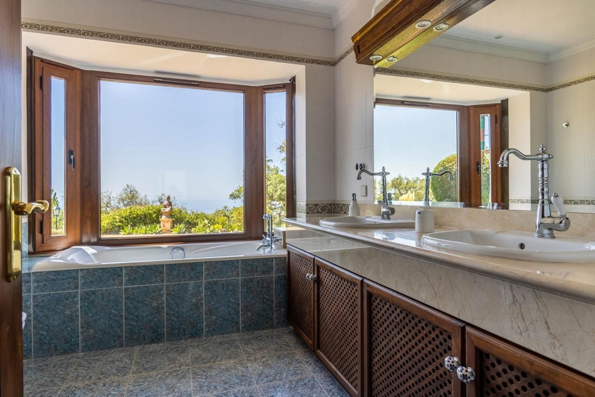 Rynek wtórny - Villa - Marbella - Marbella Centro