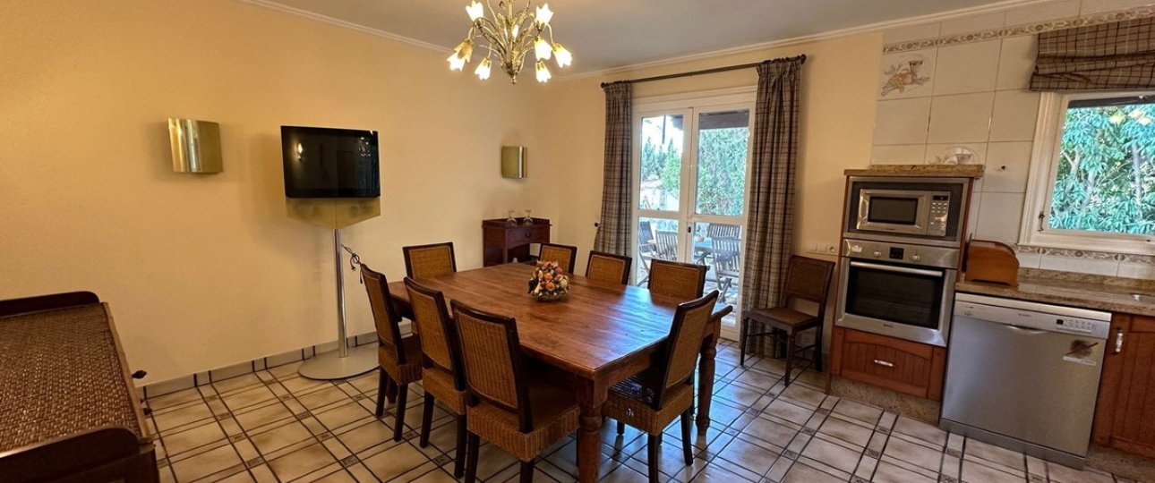 Rynek wtórny - Villa - Marbella - Marbesa