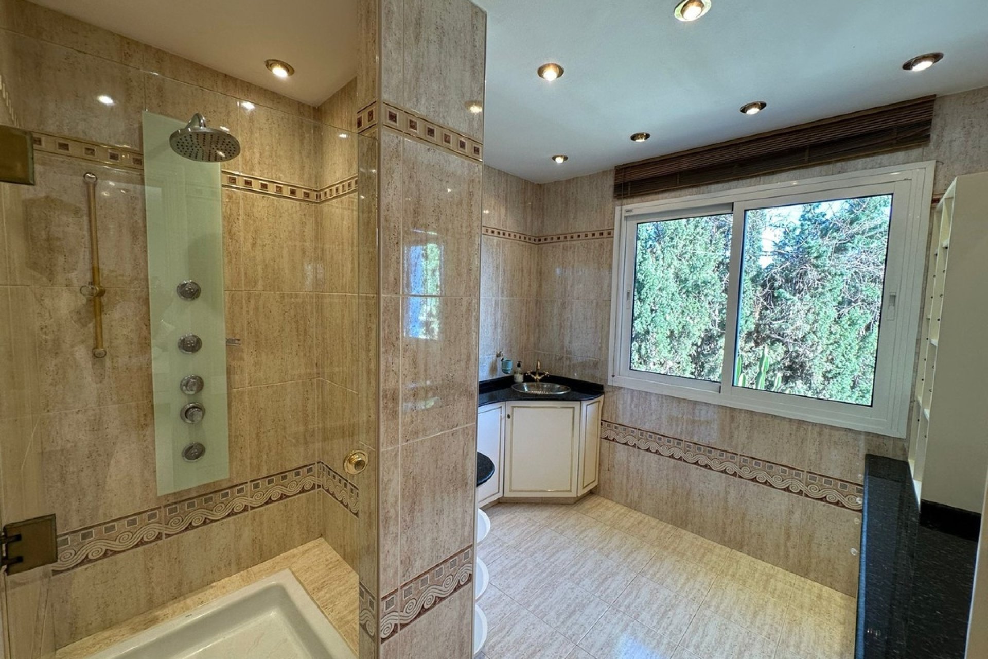 Rynek wtórny - Villa - Marbella - Marbesa