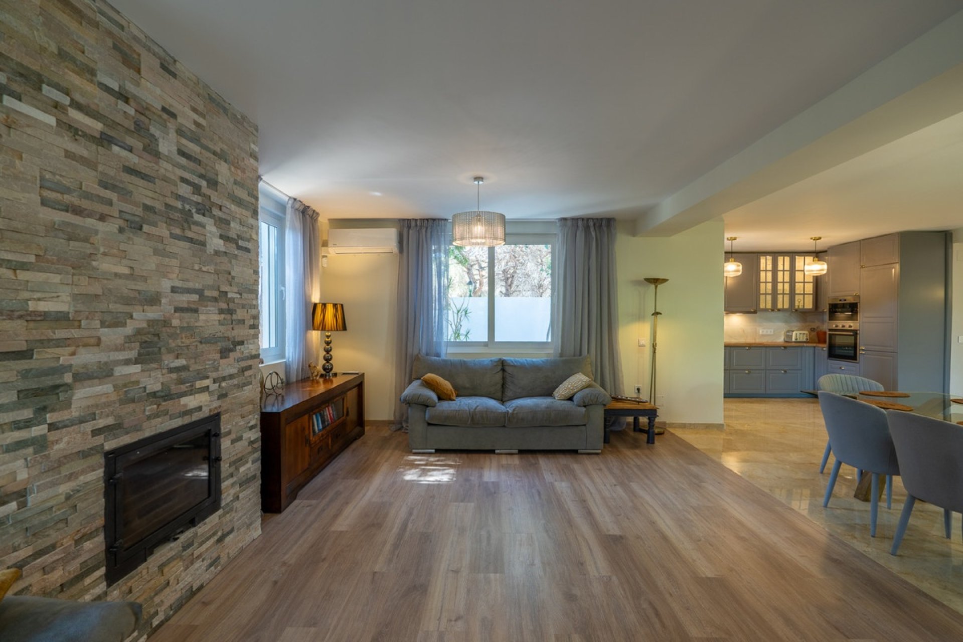 Rynek wtórny - Villa - Marbella - Marbesa