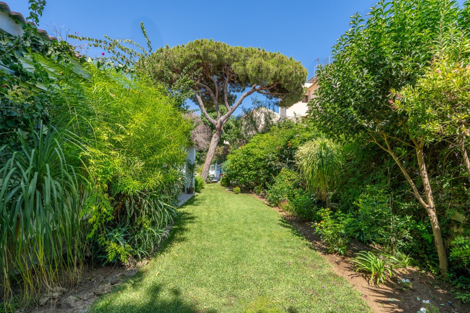 Rynek wtórny - Villa - Marbella - Marbesa