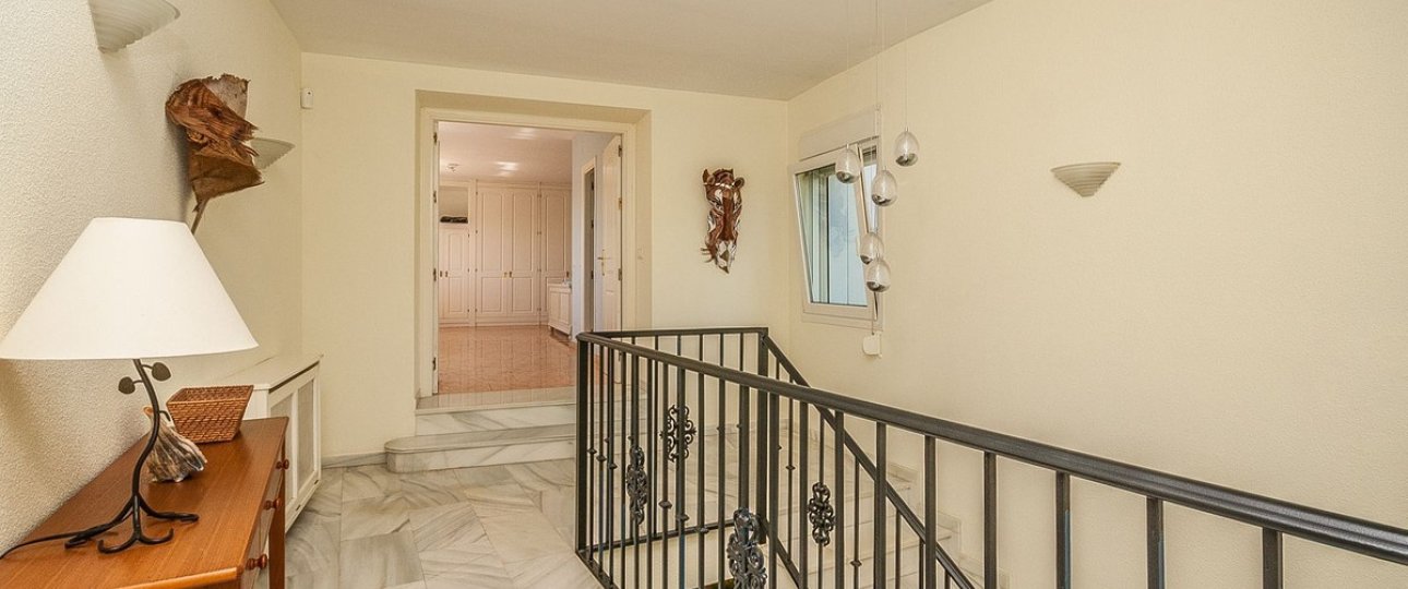 Rynek wtórny - Villa - Marbella - Marbesa
