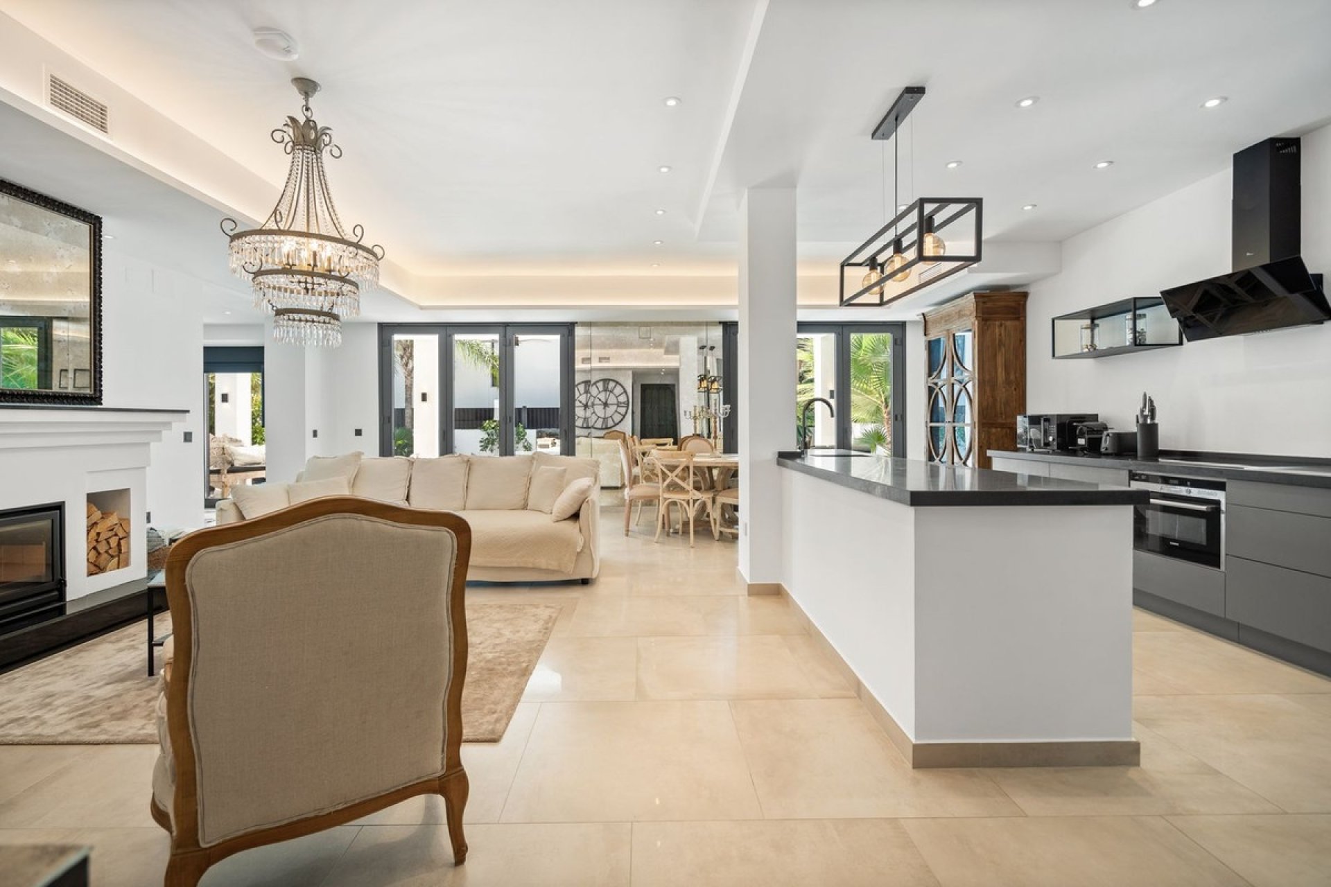 Rynek wtórny - Villa - Marbella - Marbesa