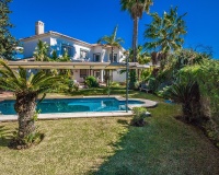 Rynek wtórny - Villa - Marbella - Marbesa