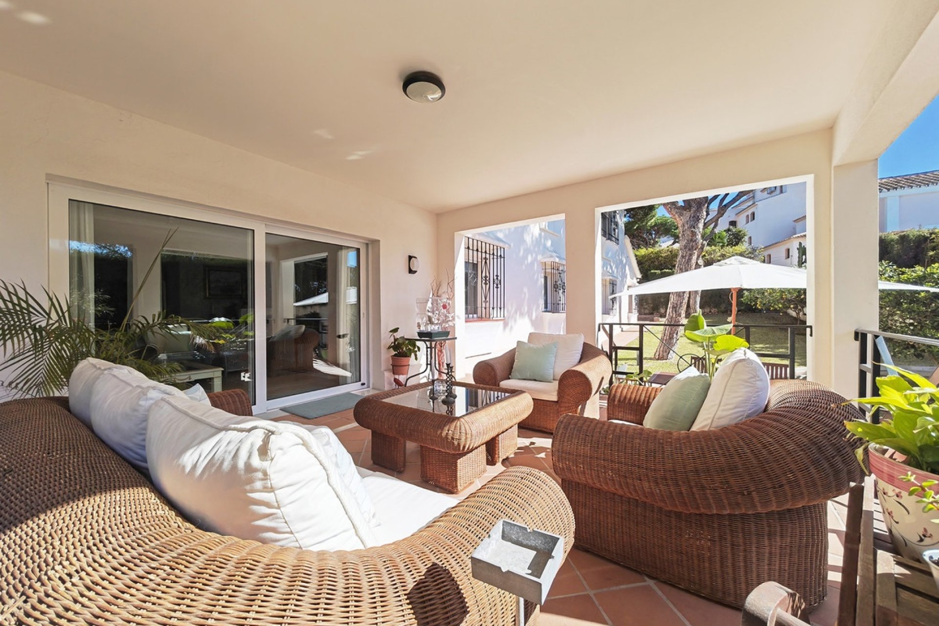 Rynek wtórny - Villa - Marbella - Marbesa
