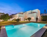 Rynek wtórny - Villa - Marbella - Marbesa