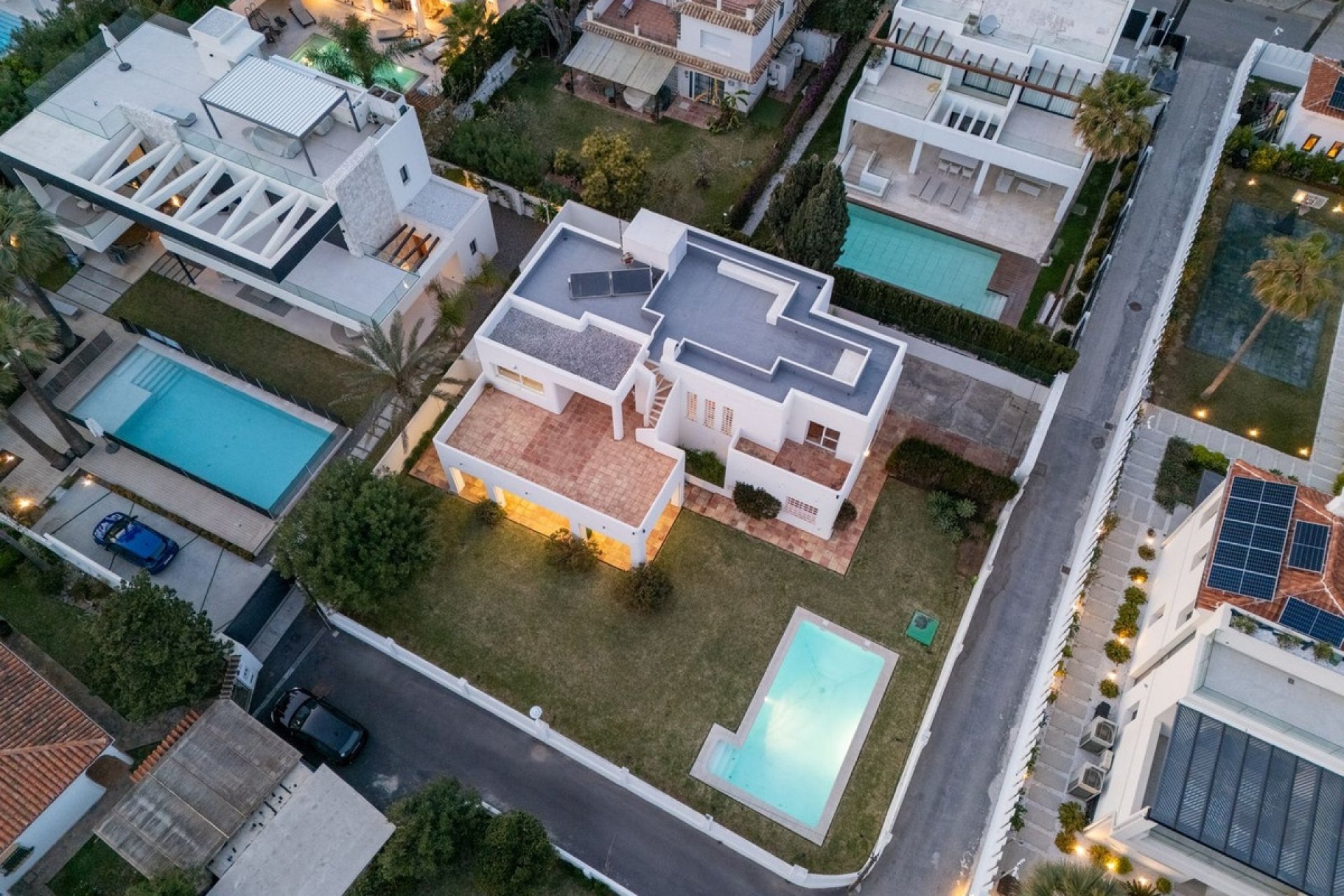 Rynek wtórny - Villa - Marbella - Marbesa